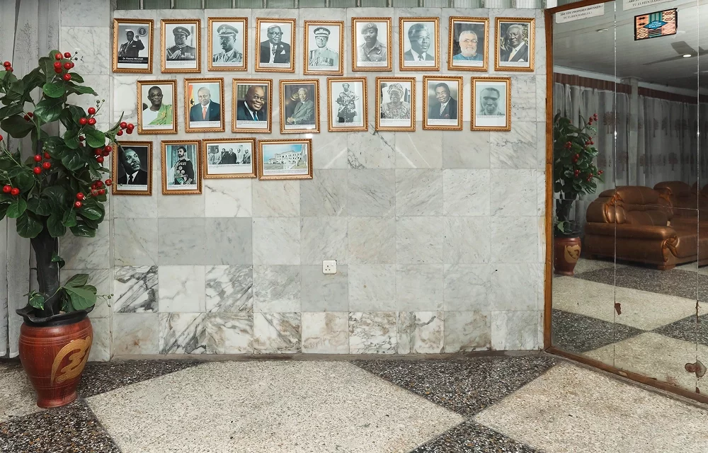 Gallery Picture